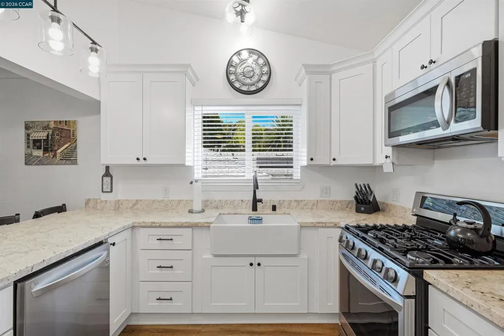 322 Coghlan St Vallejo, CA 94590