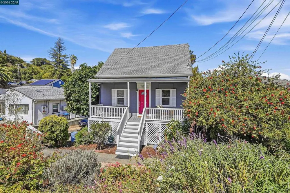 322 Coghlan St Vallejo, CA 94590