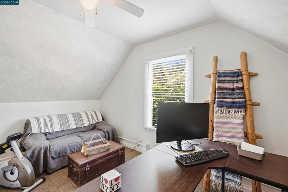 322 Coghlan St Vallejo, CA 94590