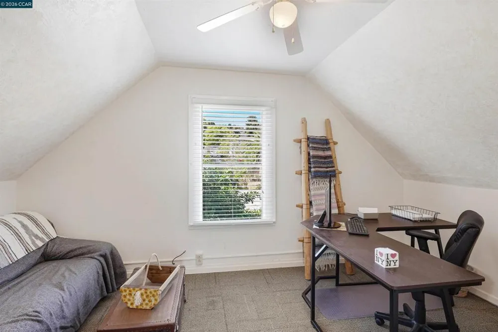 322 Coghlan St Vallejo, CA 94590