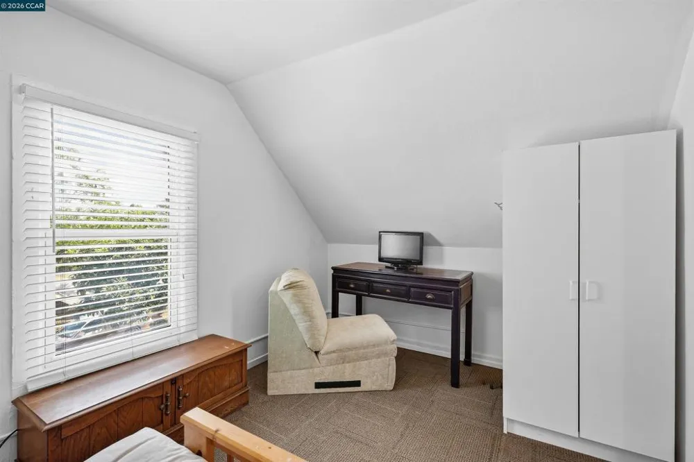322 Coghlan St Vallejo, CA 94590