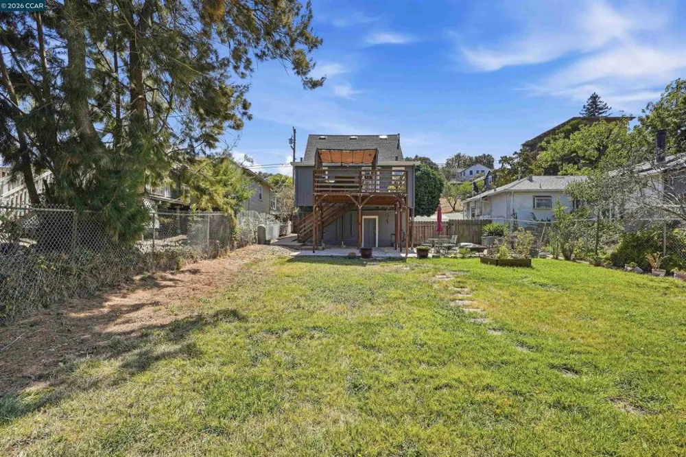 322 Coghlan St Vallejo, CA 94590