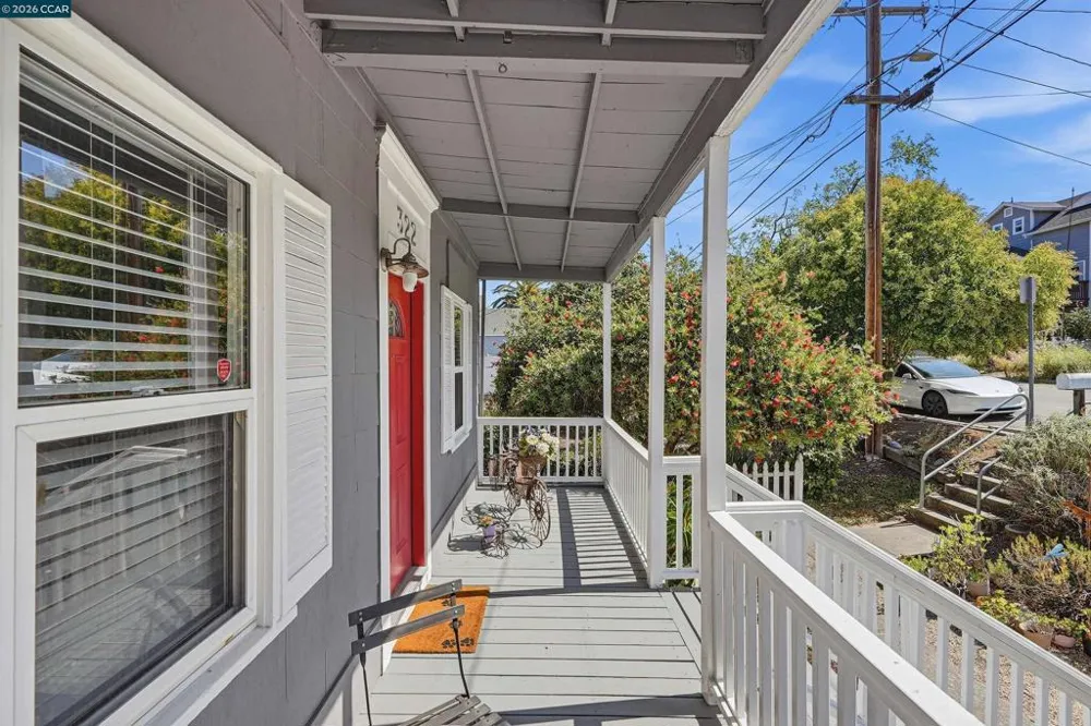 322 Coghlan St Vallejo, CA 94590