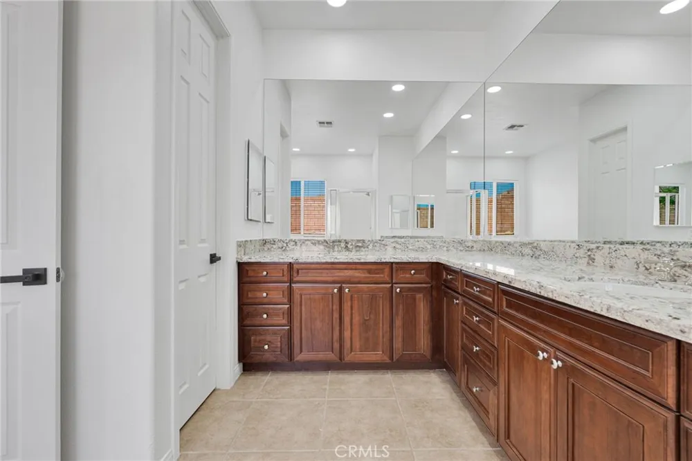 65132 Rolling Hills Desert Hot Springs, CA 92240