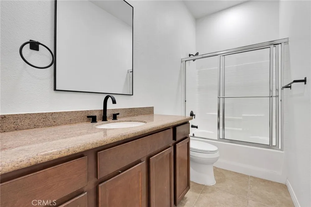 65132 Rolling Hills Desert Hot Springs, CA 92240