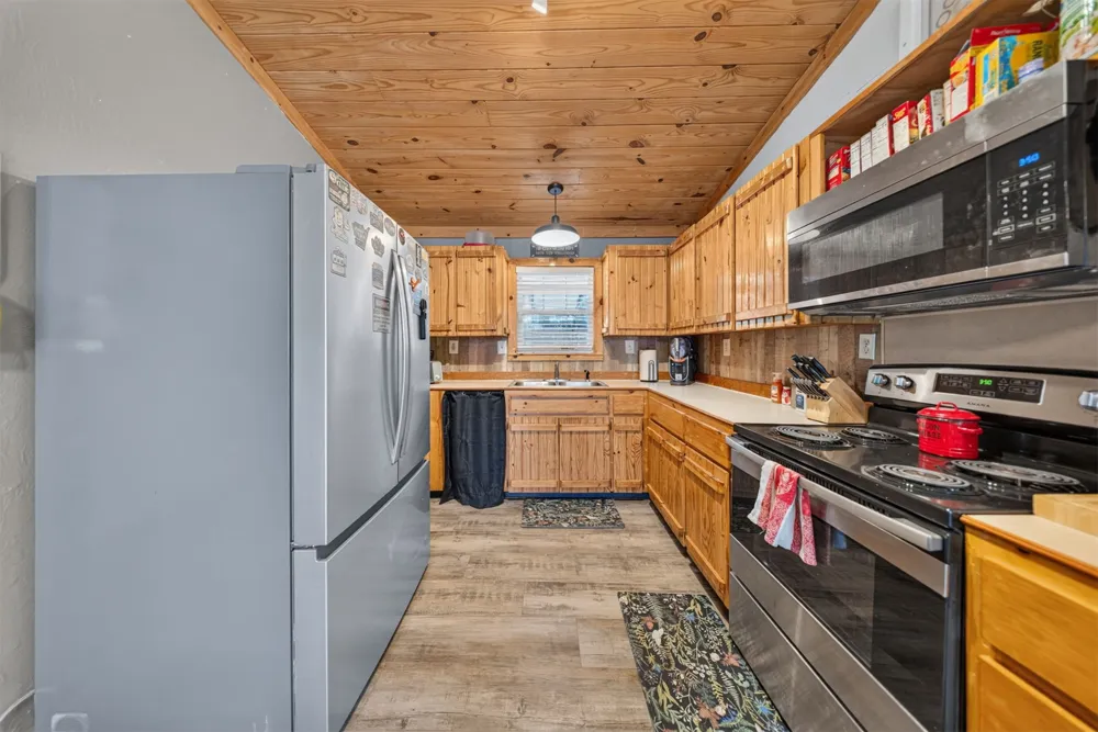 4082 E 4675 ROAD Adair, OK 74330