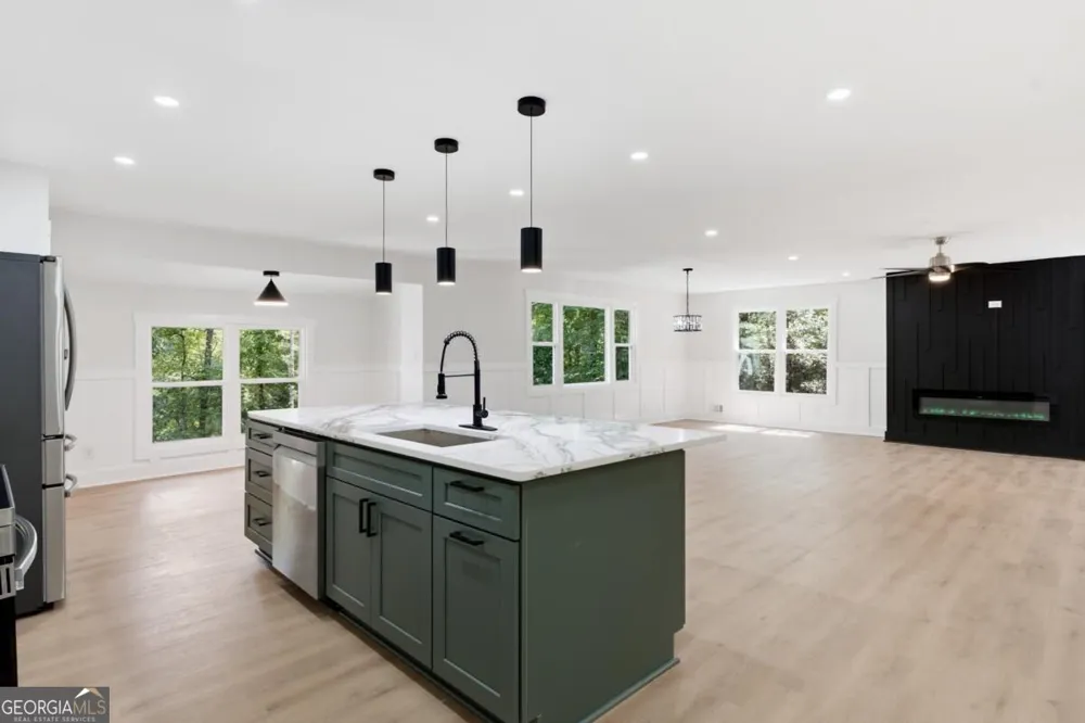 766 Kibbee RD McDonough, GA 30252