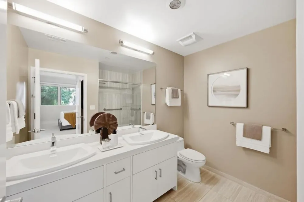 1838 Ogden Drive #110 Burlingame, CA 94010