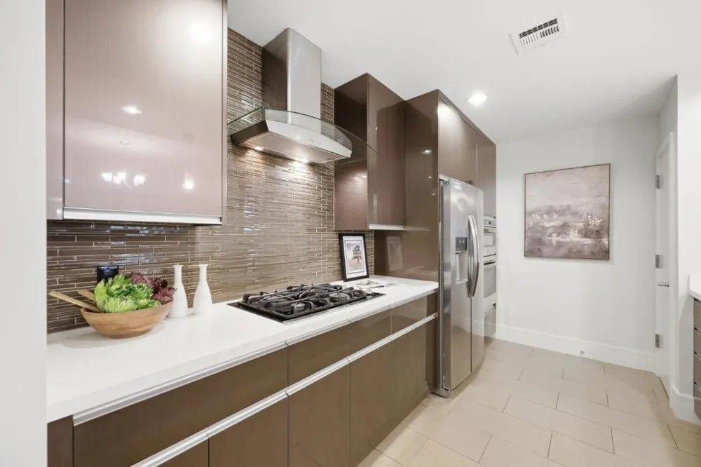 1838 Ogden Drive #110 Burlingame, CA 94010