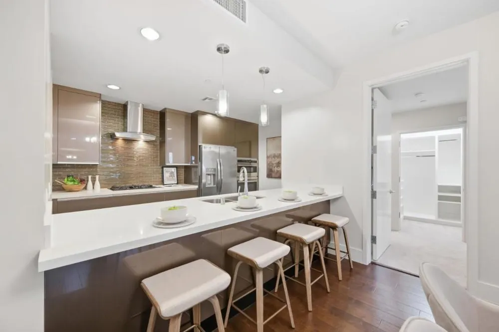 1838 Ogden Drive #110 Burlingame, CA 94010