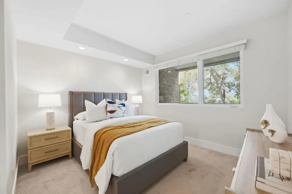 1838 Ogden Drive #110 Burlingame, CA 94010