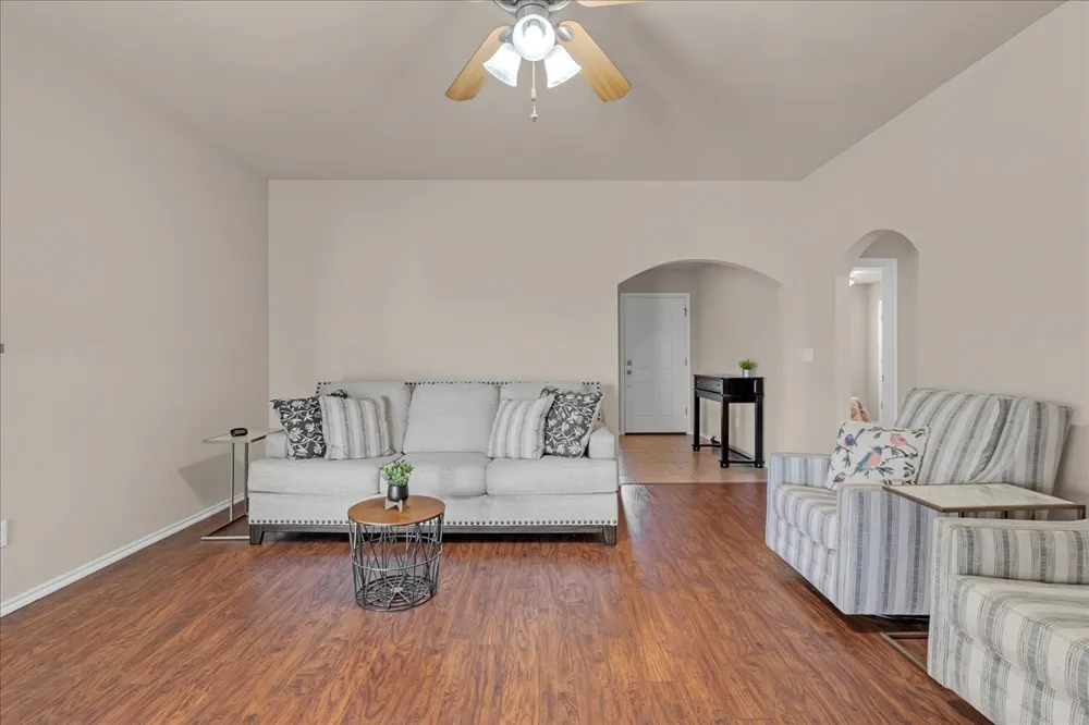 6692 E 130th Place S Bixby, OK 74008