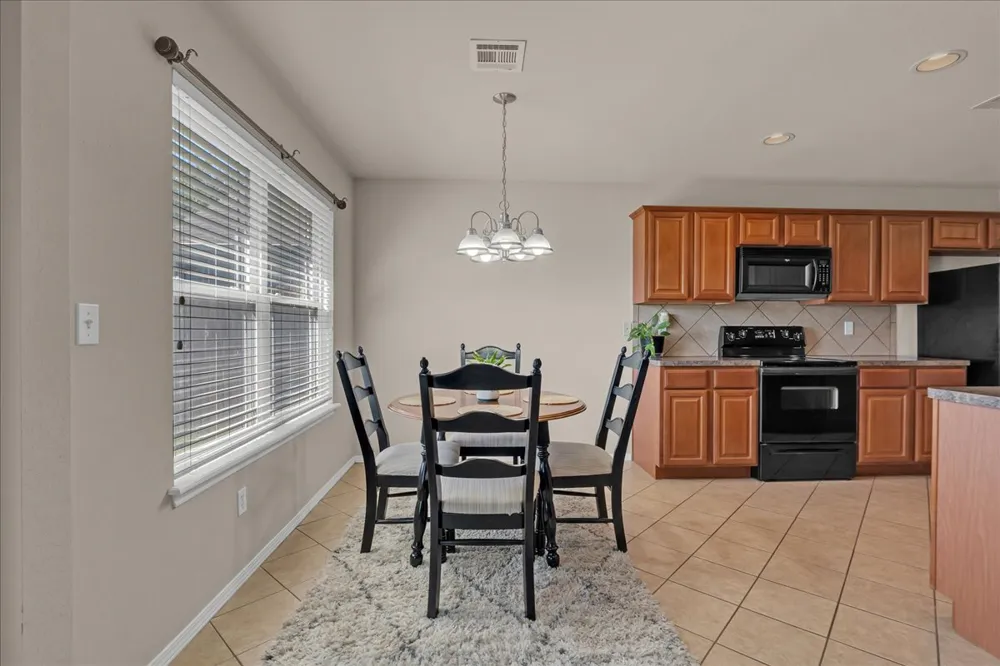6692 E 130th Place S Bixby, OK 74008
