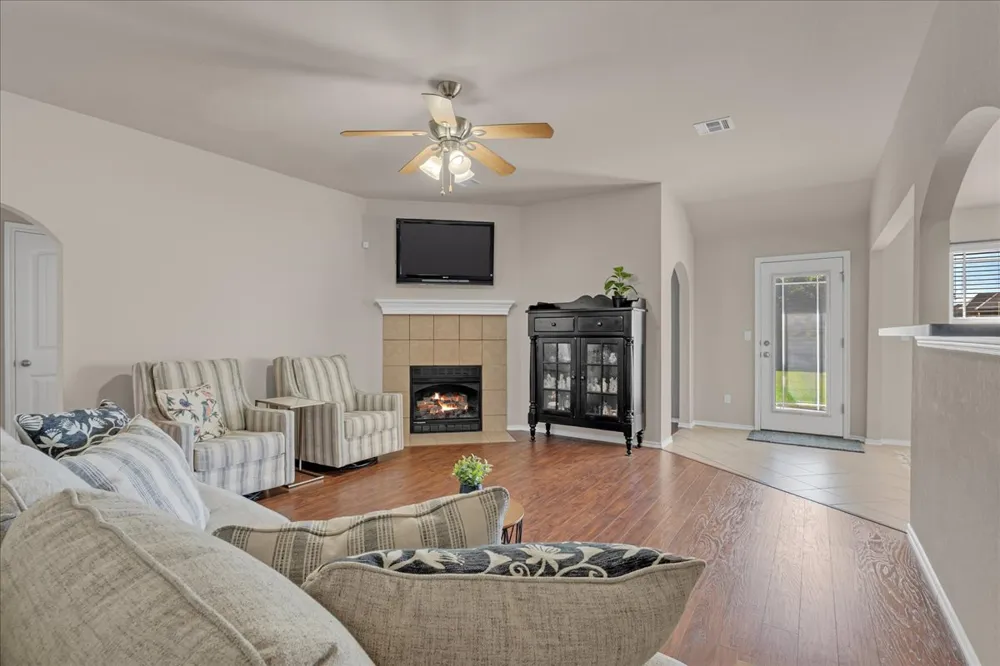 6692 E 130th Place S Bixby, OK 74008