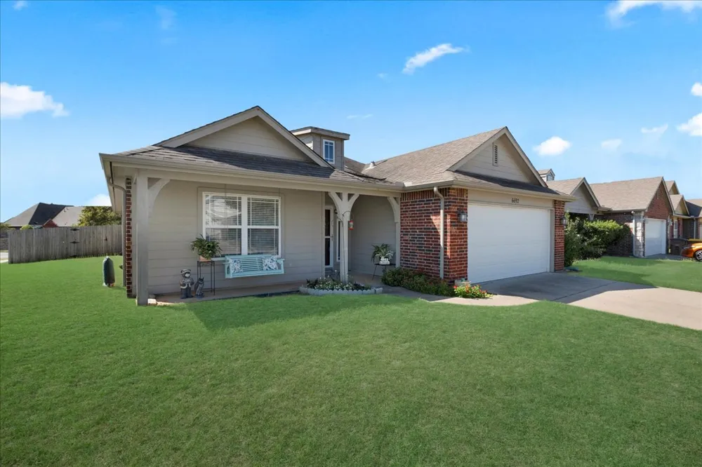 6692 E 130th Place S Bixby, OK 74008
