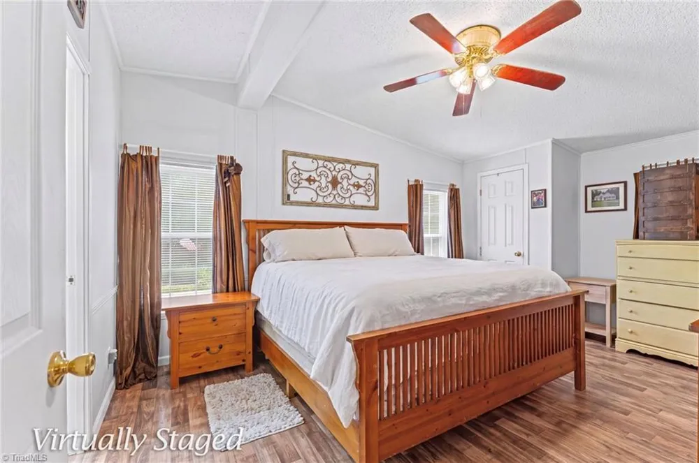 121 Regatta Lane Mooresville, NC 28115