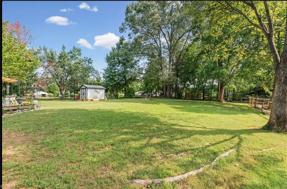 121 Regatta Lane Mooresville, NC 28115