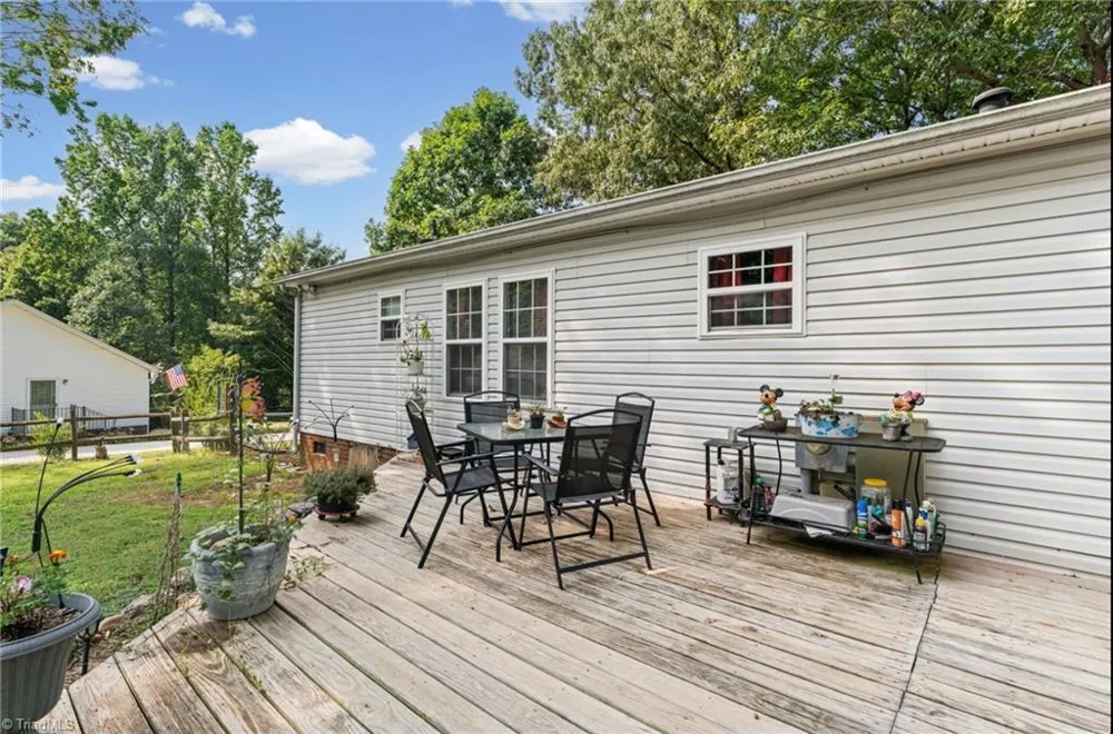 121 Regatta Lane Mooresville, NC 28115