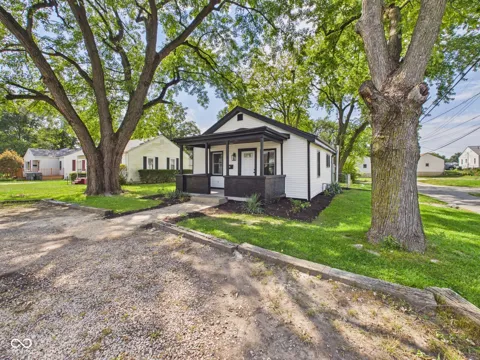 3811 Delaware