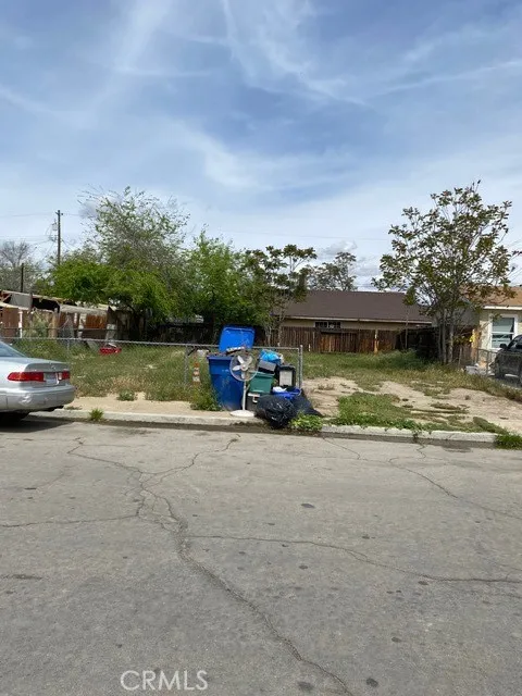 904 Curtis Drive Bakersfield, CA 93307