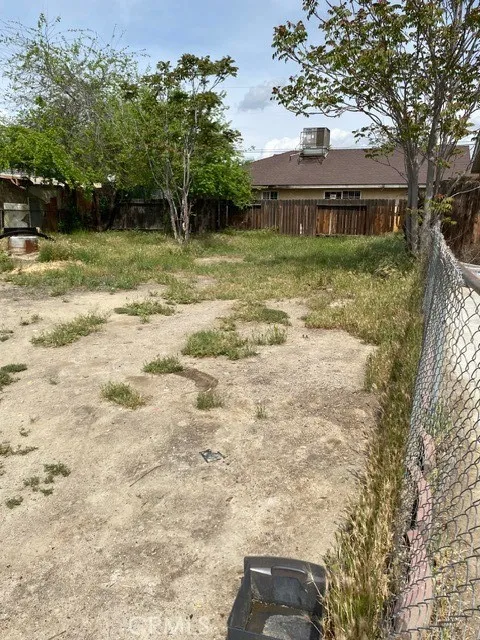 904 Curtis Drive Bakersfield, CA 93307