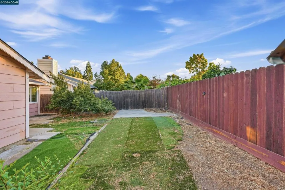 2036 Seward Dr Pittsburg, CA 94565