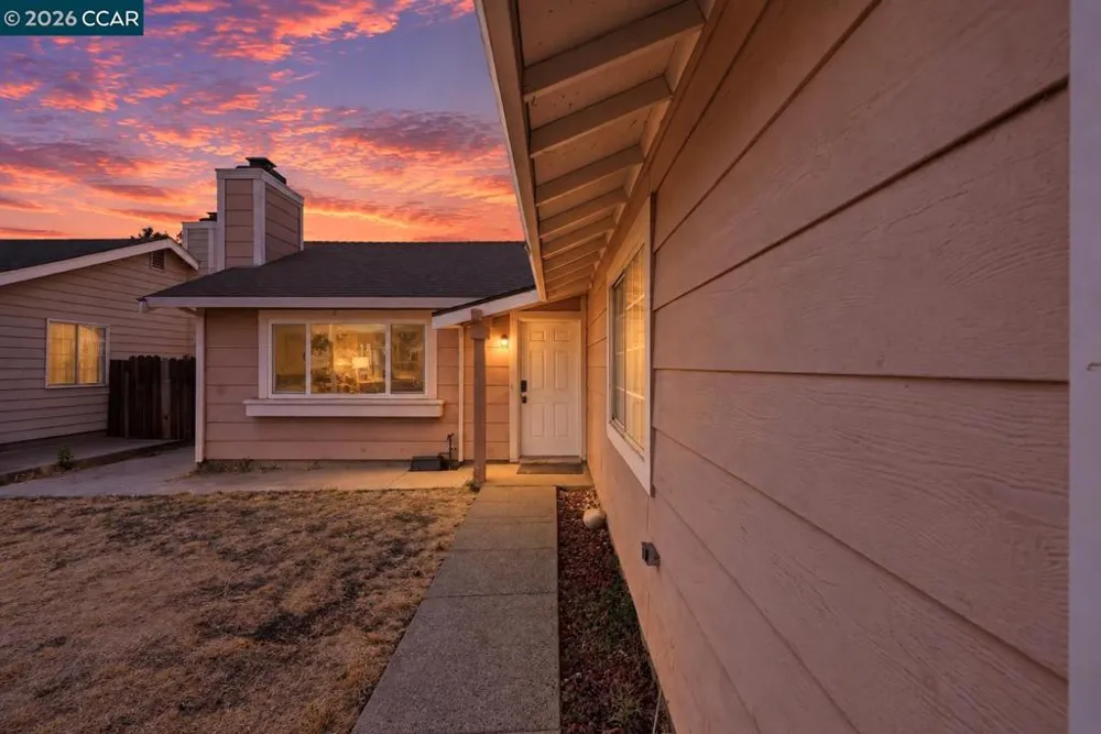 2036 Seward Dr Pittsburg, CA 94565