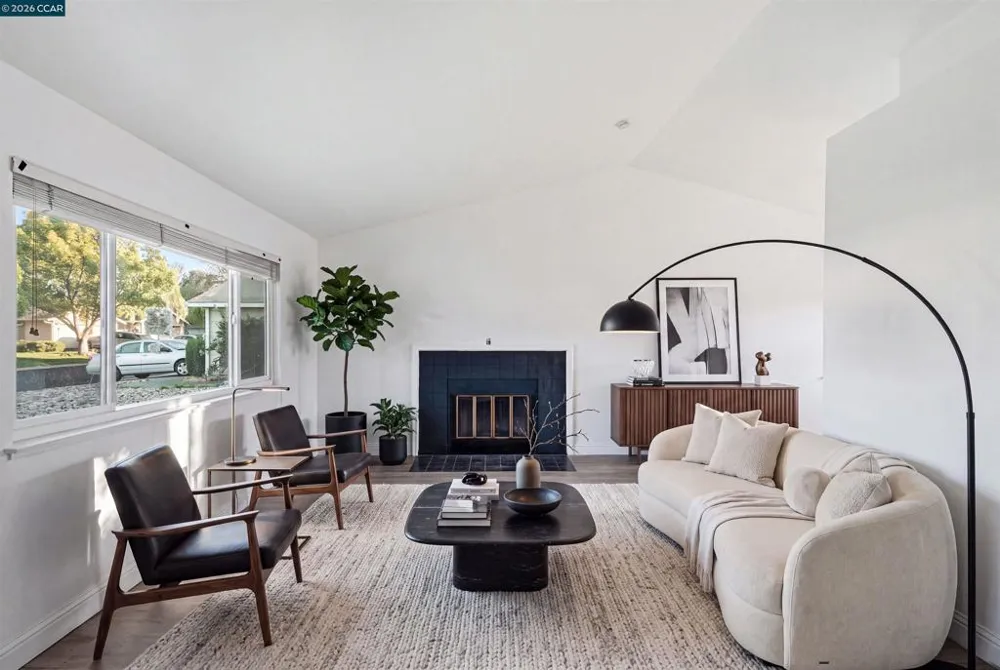 2036 Seward Dr Pittsburg, CA 94565