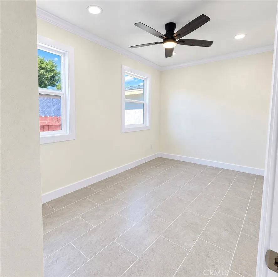 7031 Hood Avenue #A Huntington Park, CA 90255