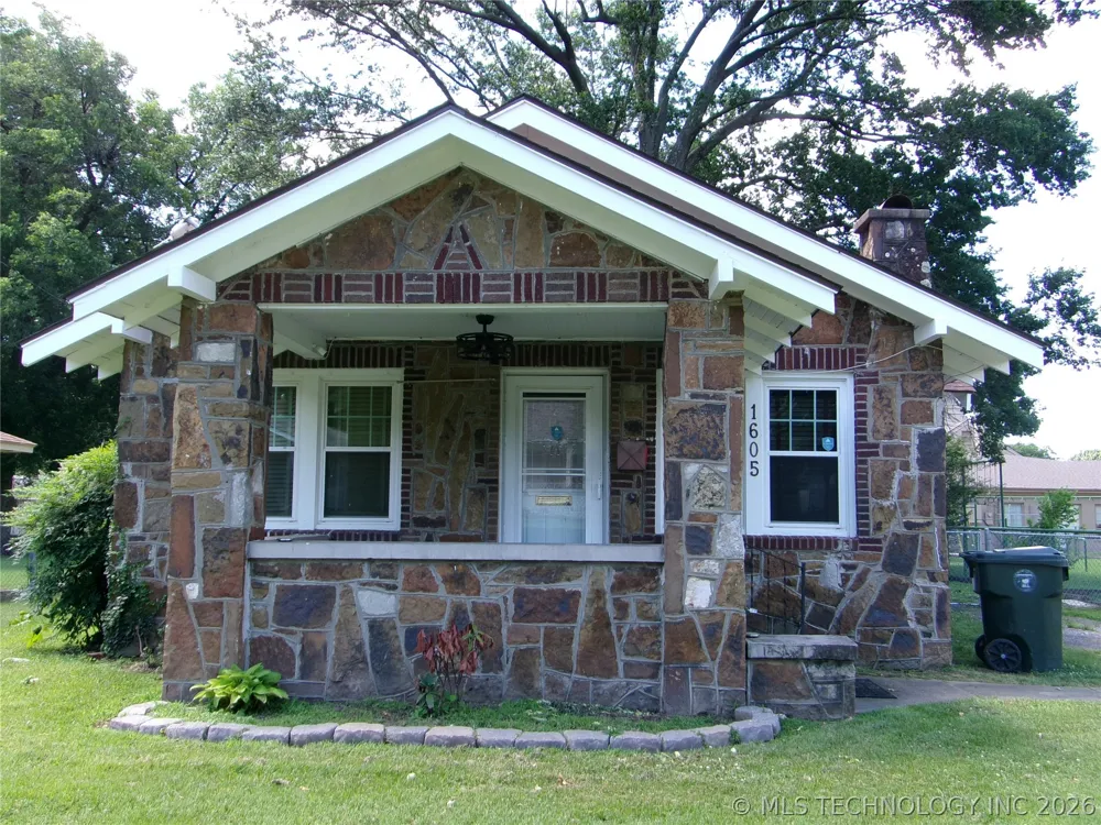 1605 Houston Muskogee, OK 74403