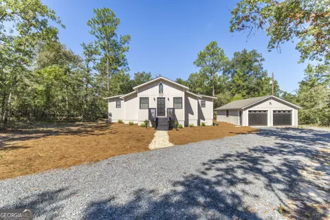 559 Shawnee CIR
