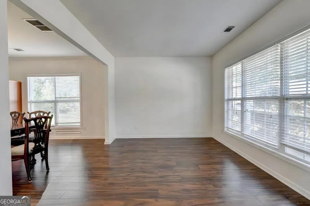 3416 Big Leaf CT Buford, GA 30519