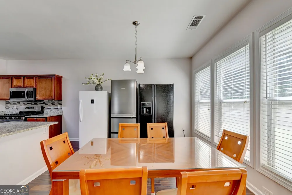 3416 Big Leaf CT Buford, GA 30519