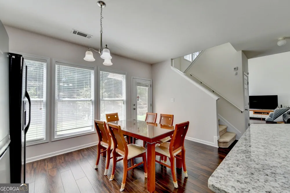 3416 Big Leaf CT Buford, GA 30519