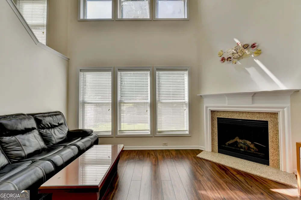 3416 Big Leaf CT Buford, GA 30519