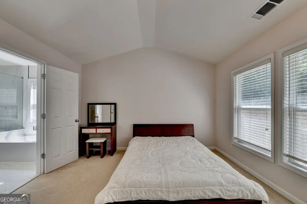 3416 Big Leaf CT Buford, GA 30519