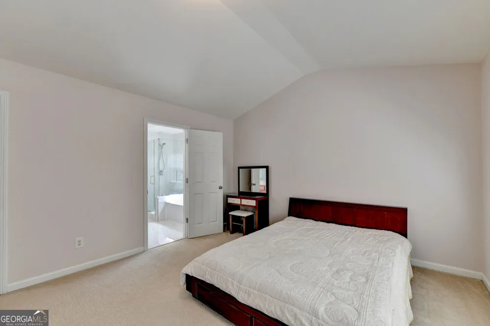 3416 Big Leaf CT Buford, GA 30519