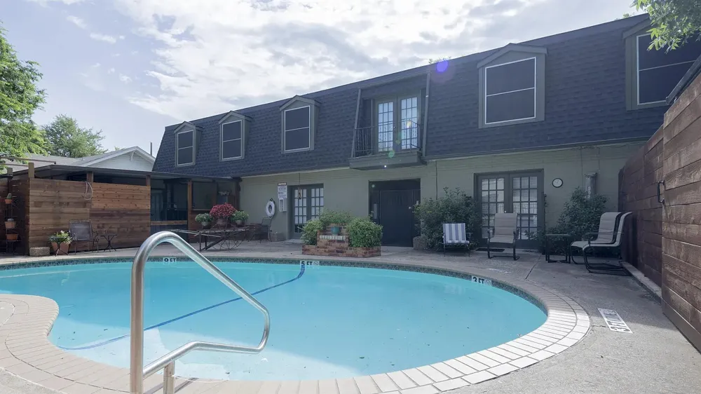 1717 Locust Street #6 Denton, TX 76201