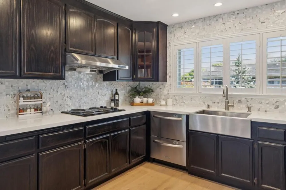 1252 Lake Street Millbrae, CA 94030