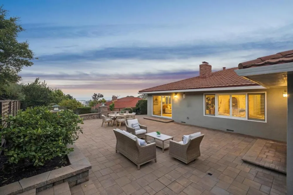 1252 Lake Street Millbrae, CA 94030