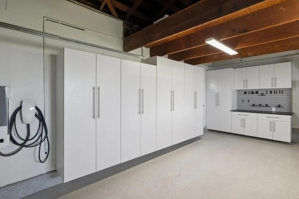 1252 Lake Street Millbrae, CA 94030