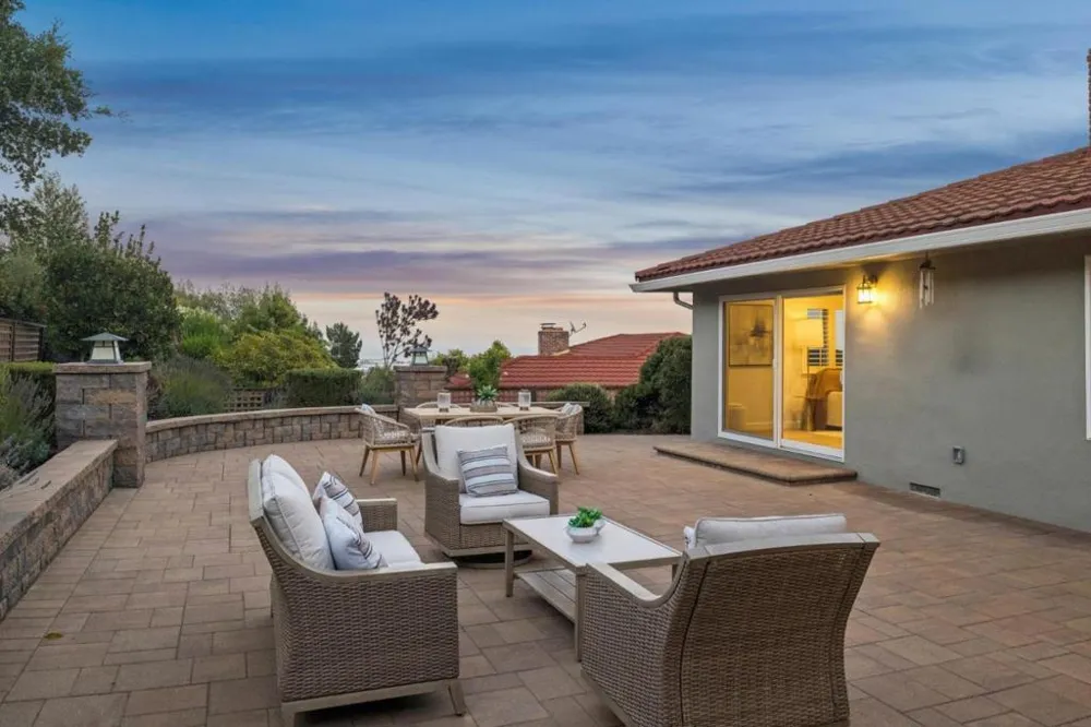 1252 Lake Street Millbrae, CA 94030