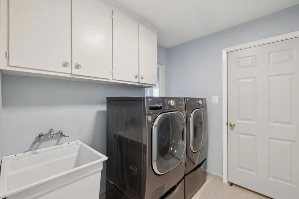 1252 Lake Street Millbrae, CA 94030