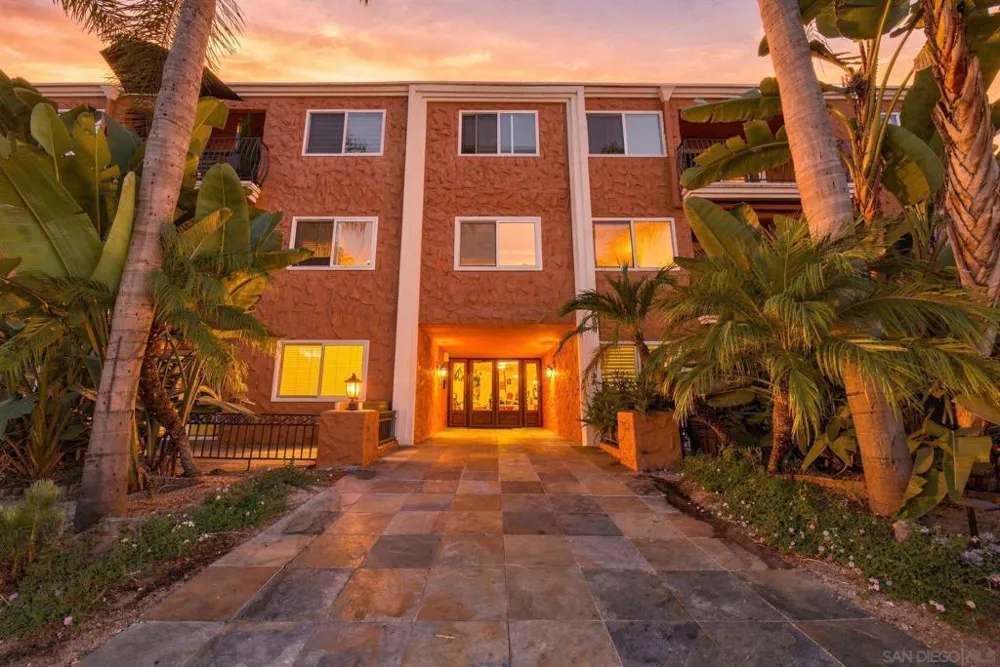 3688 1st Ave #19 San Diego, CA 92103