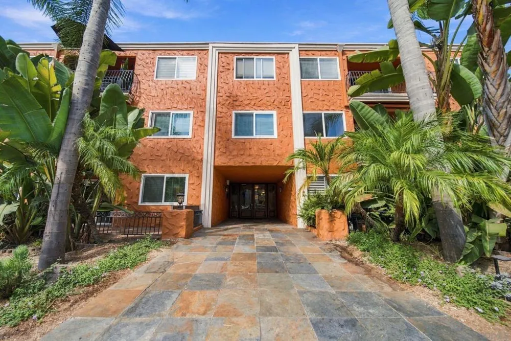 3688 1st Ave #19 San Diego, CA 92103