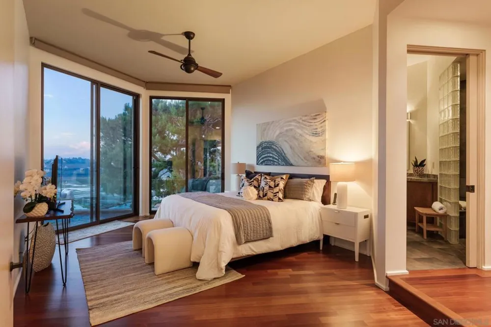 779 Barbara Ave Solana Beach, CA 92075