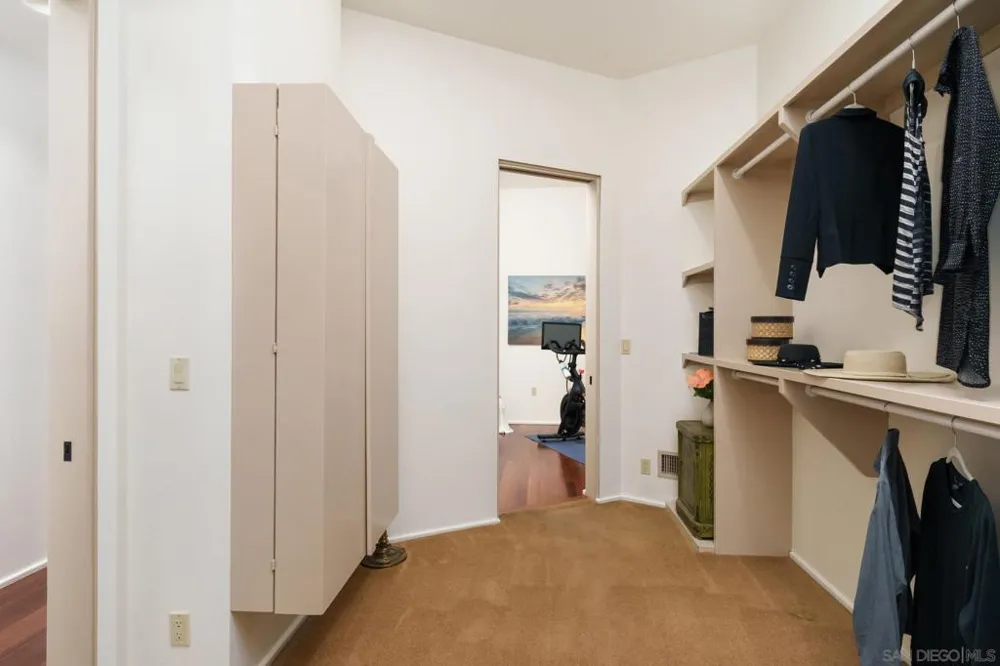 779 Barbara Ave Solana Beach, CA 92075