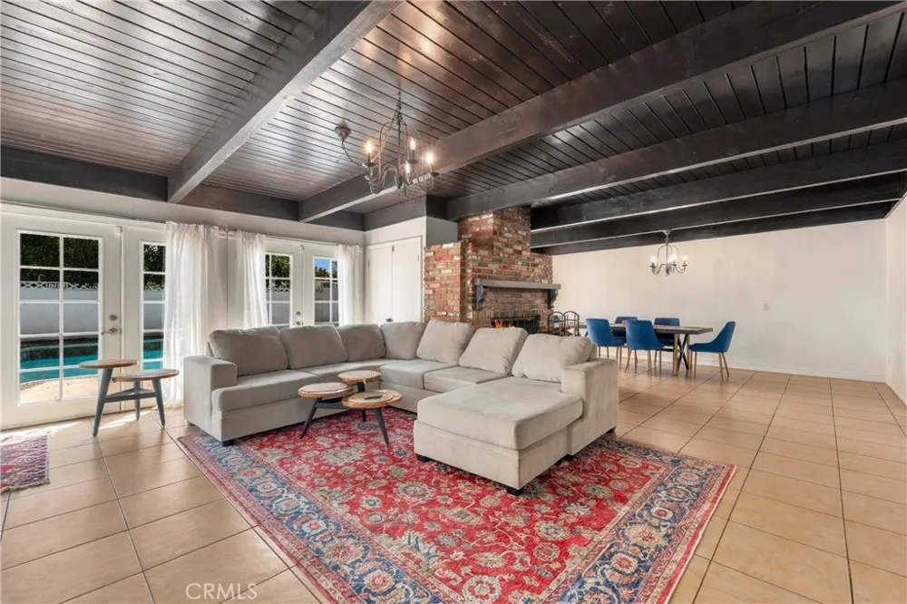 24118 Mobile Street West Hills, CA 91307