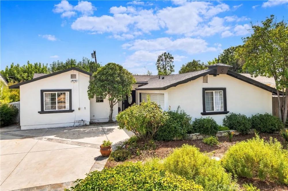 24118 Mobile Street West Hills, CA 91307