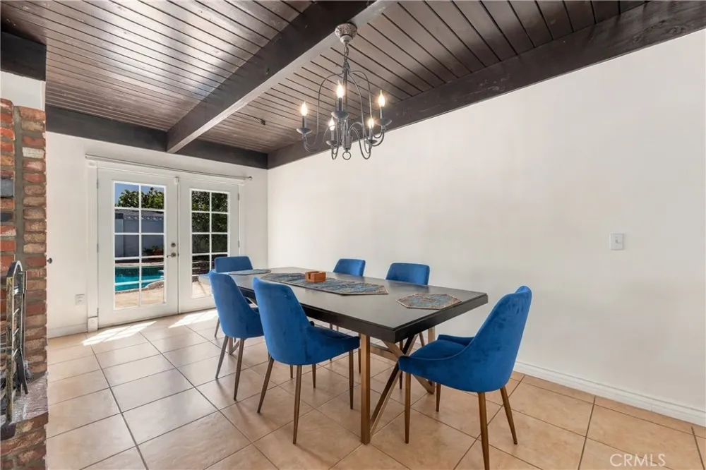 24118 Mobile Street West Hills, CA 91307